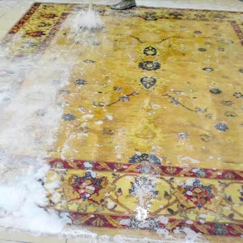 Teppichreinigung Kassel – Handwäsche zu fairen Preisen